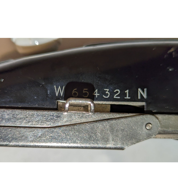 Vintage Magic Key Sewing Machine Attach Maker Buttonholer Case Tools - Picture 10 of 12